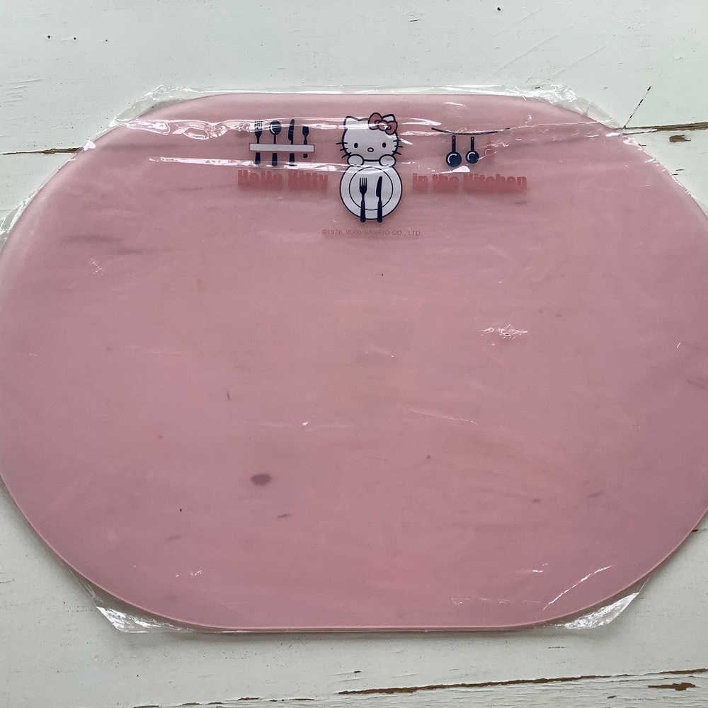 New in Package Sanrio Hello Kitty Oval cutting Board